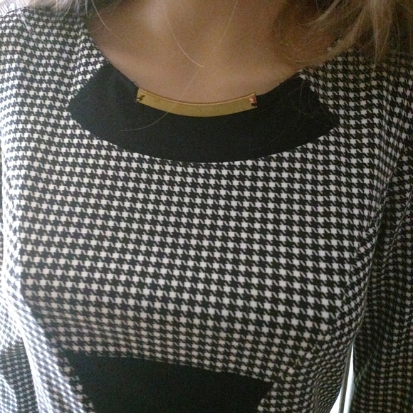 Dress - Picture 3 of 7